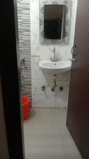 Hotel Raj Paradise by WB Inn
